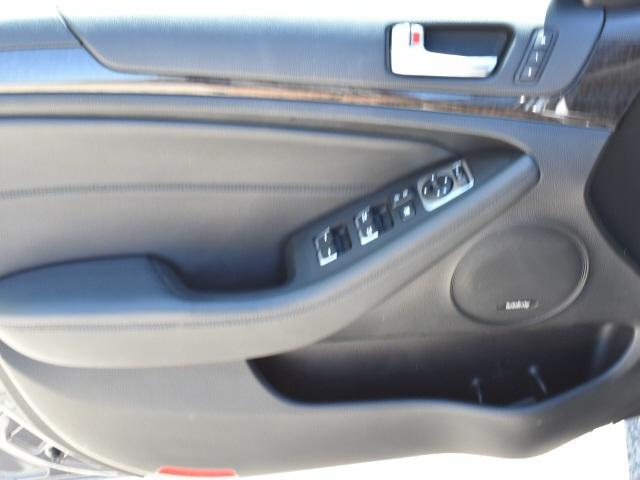 2696-kia-cadenza-2015-e4222