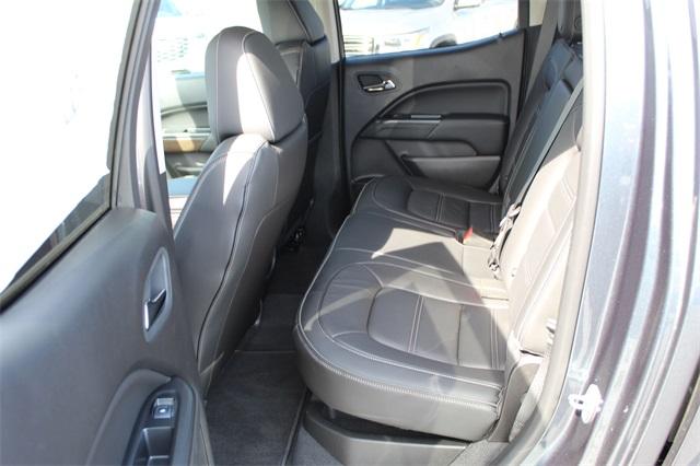 27049-gmc-canyon-2019-t2p43