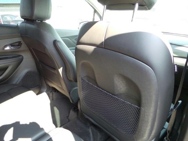 27122-buick-encore-2019-4ju76