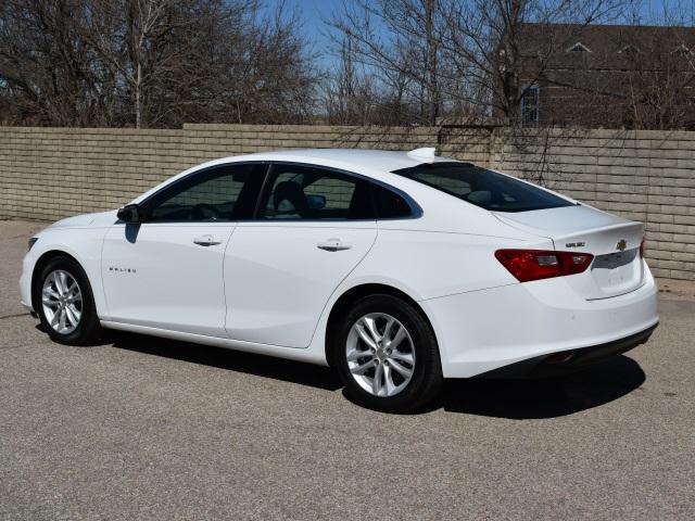 2715-chevrolet-malibu-2016-1zd69