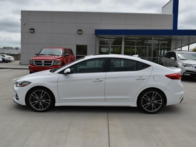 2736-hyundai-elantra-2018-48473f45