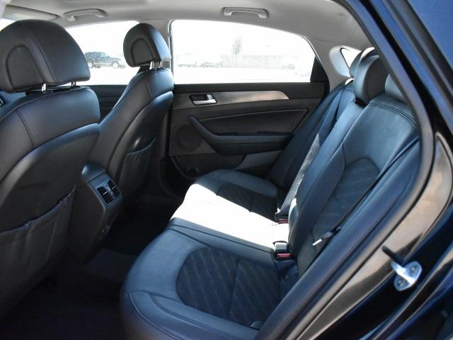 2761-hyundai-sonata-2016-28442f45