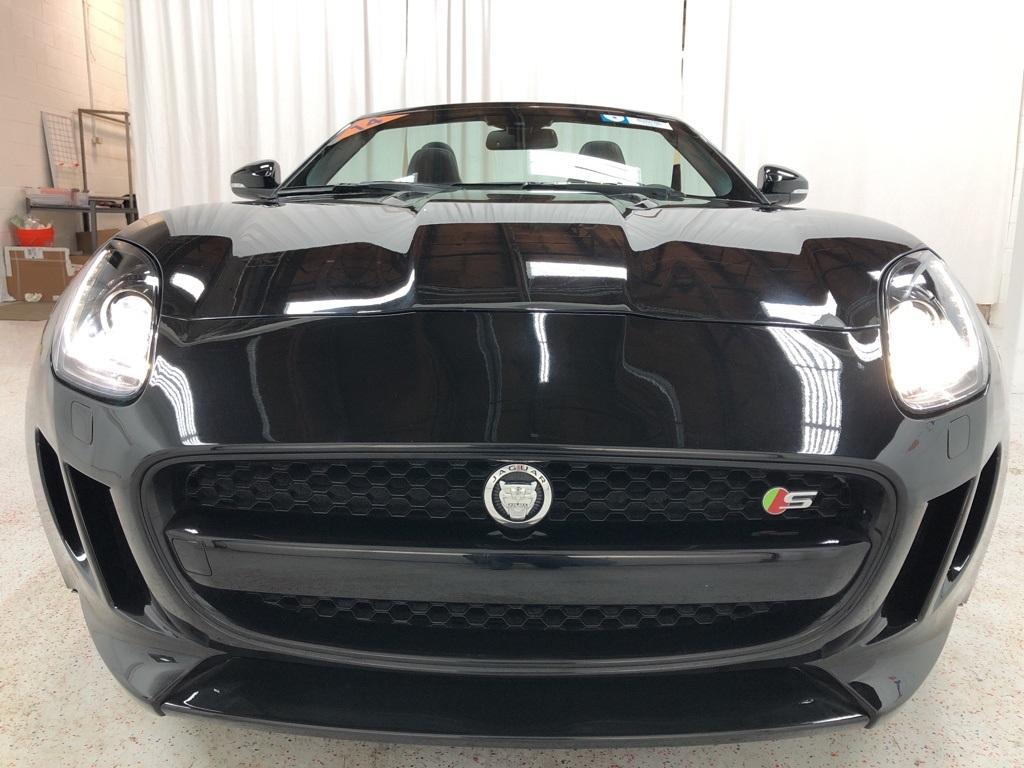 27618-jaguar-f-type-2014-3320