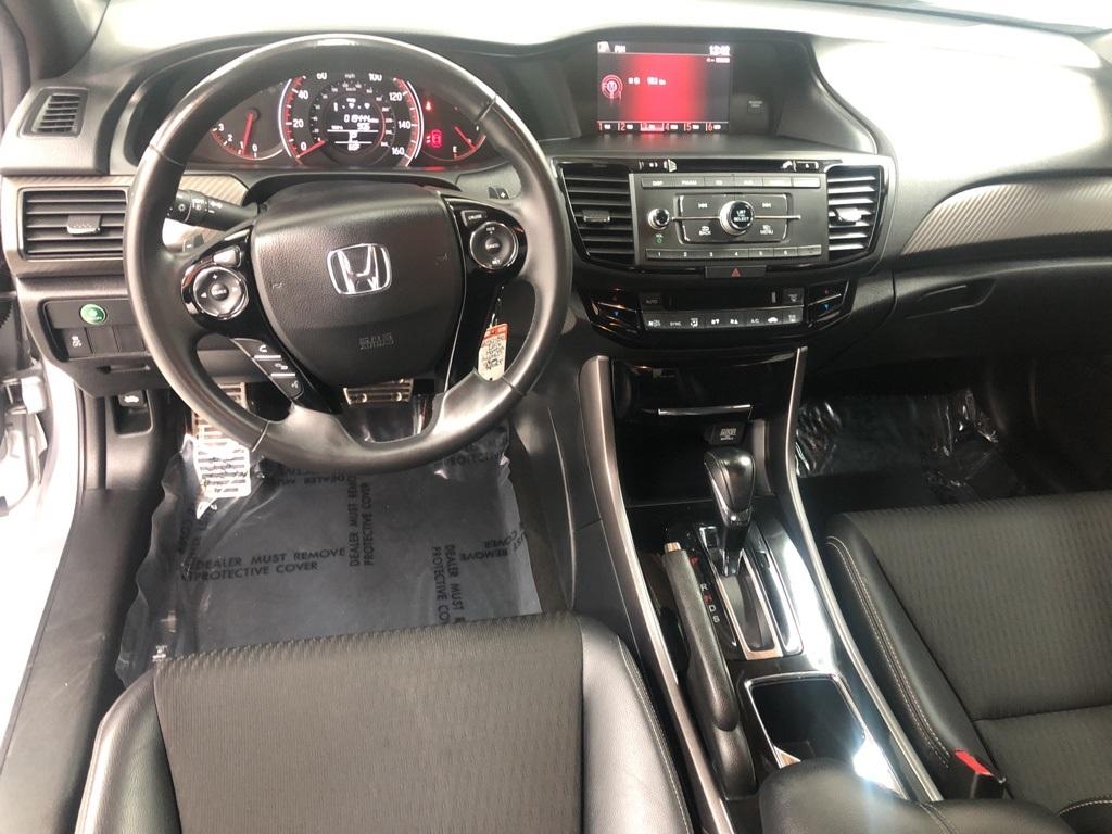 27672-honda-accord-2016-cr2f5gew