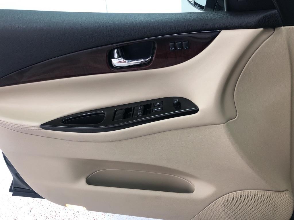 27749-infiniti-qx50-2016-81216