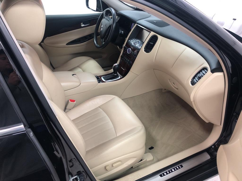27762-infiniti-qx50-2016-81216