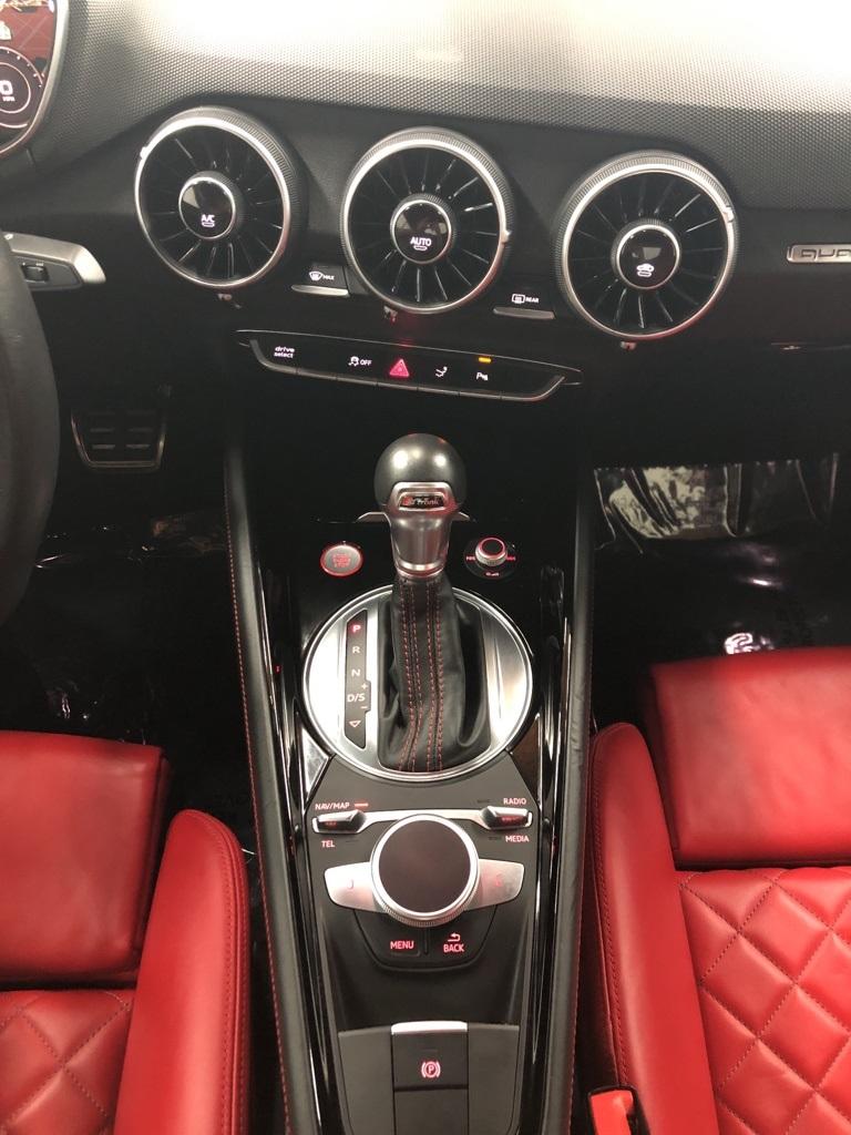 27796-audi-tts-2016-fv351l