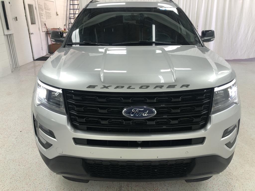 27906-ford-explorer-2017-k8g