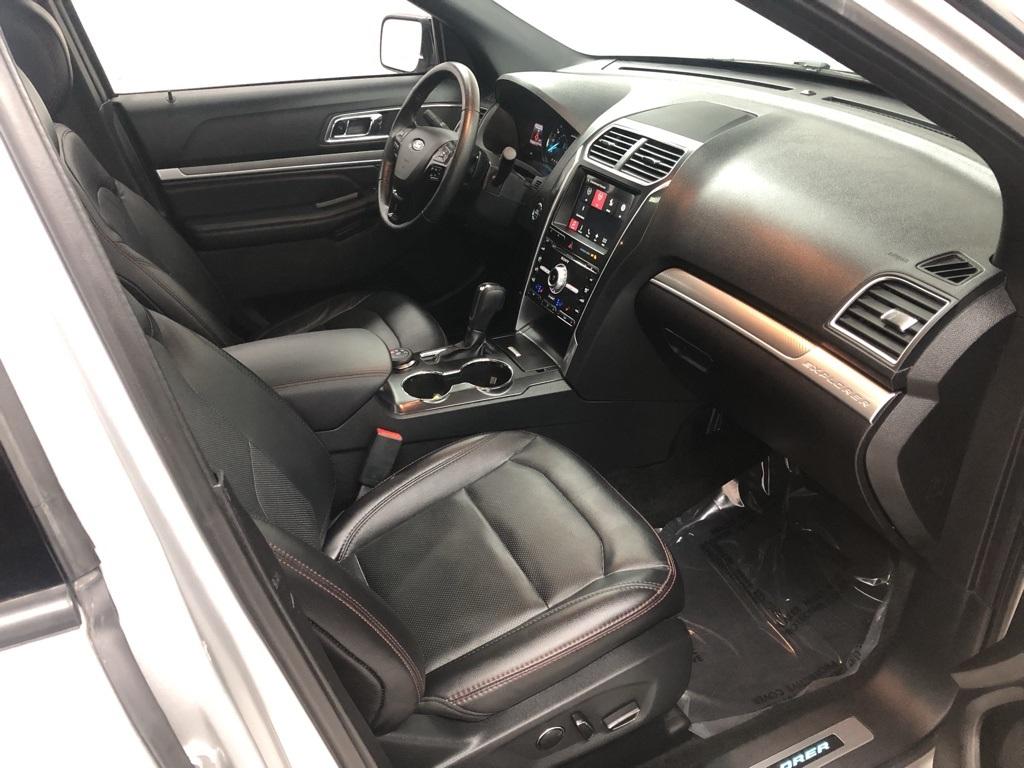 27924-ford-explorer-2017-k8g