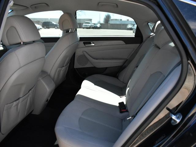 2802-hyundai-sonata-2015-28402f45