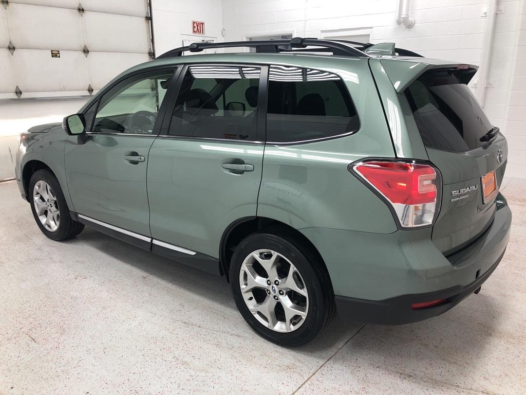 28026-subaru-forester-2017-hfj