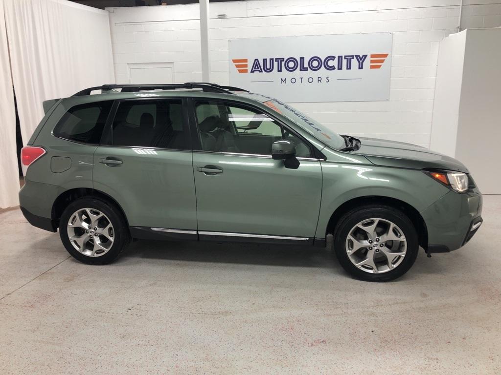28029-subaru-forester-2017-hfj