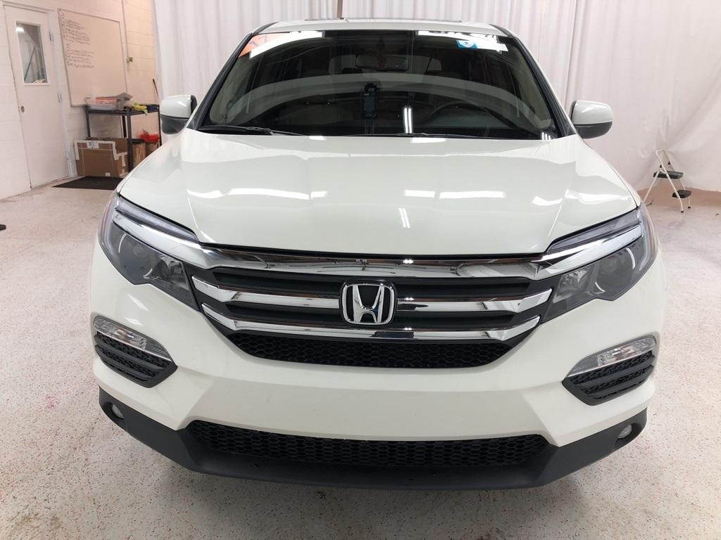 28062-honda-pilot-2017-yf6h7hknw