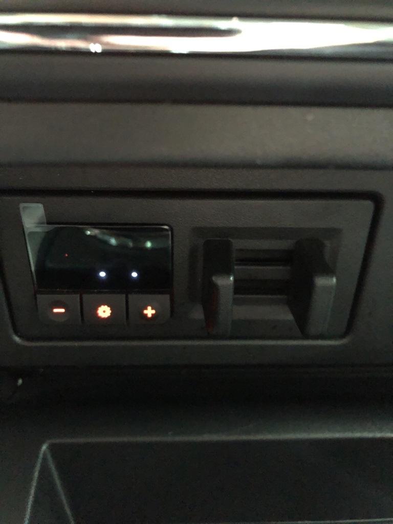 28124-nissan-titan-2017-38417