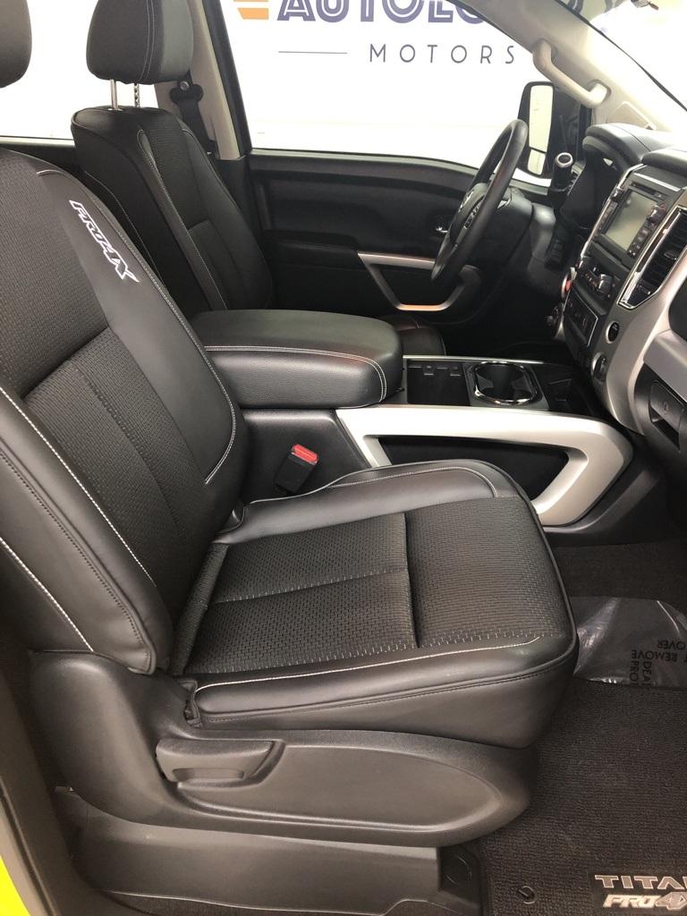 28131-nissan-titan-2017-38417