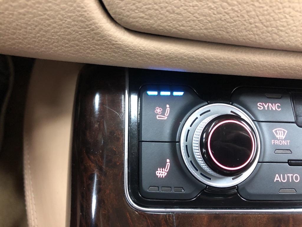 28161-audi-a8-2017-4hl54a