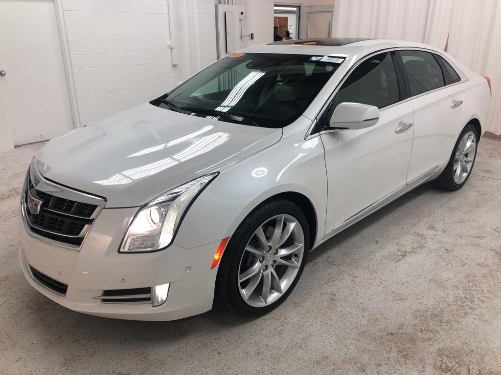 28180-cadillac-xts-2017-6gd69