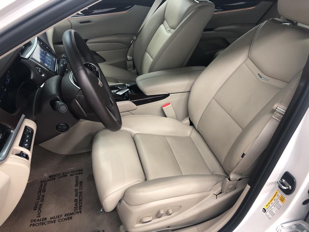 28193-cadillac-xts-2017-6gd69