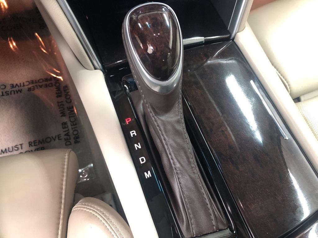 28195-cadillac-xts-2017-6gd69