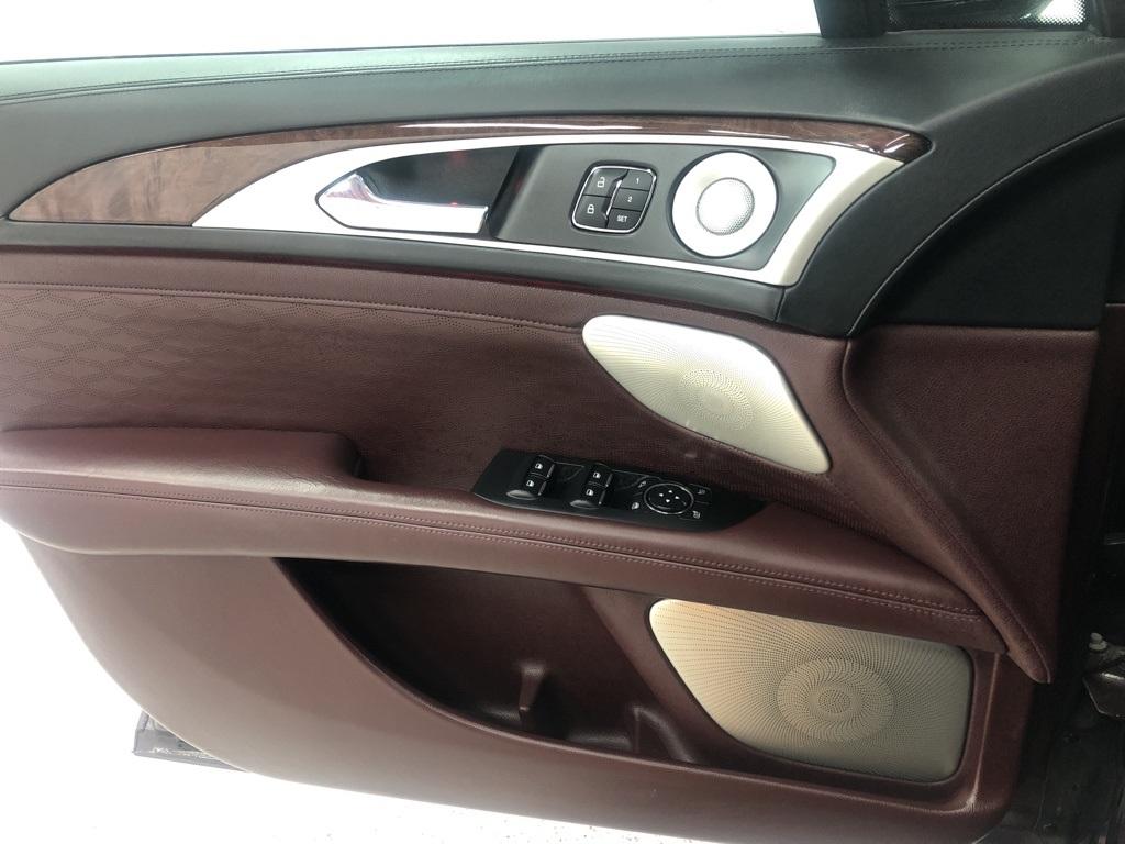 28229-lincoln-mkz-2017-l5h