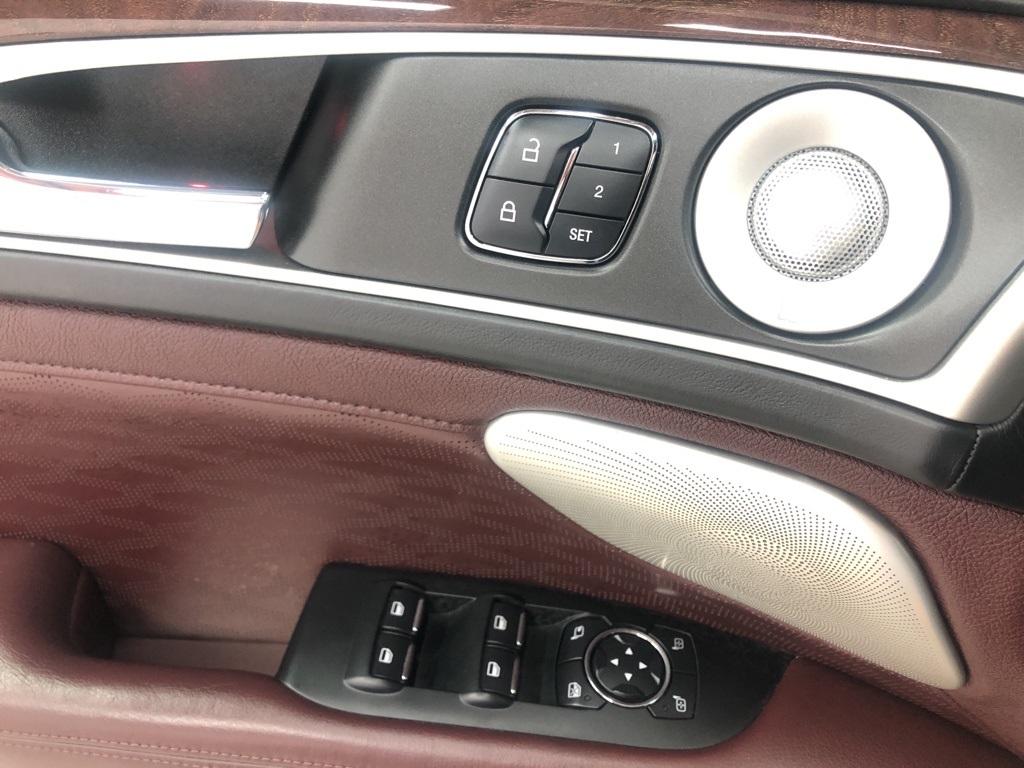 28230-lincoln-mkz-2017-l5h