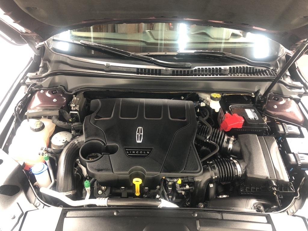 28246-lincoln-mkz-2017-l5h