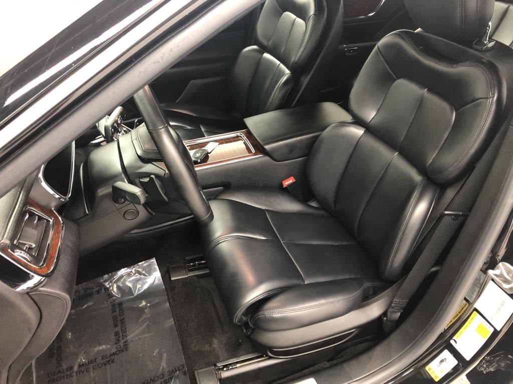 28294-lincoln-continental-2017-l9p