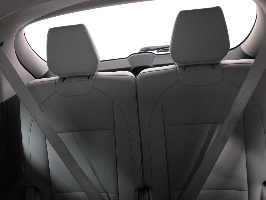 28342-acura-mdx-2017-yd4h3hjnw