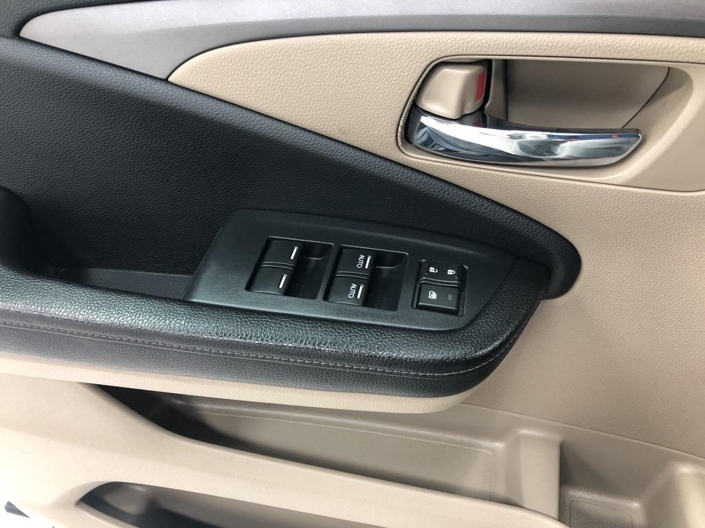 28363-honda-ridgeline-2017-yk3f6hgnw