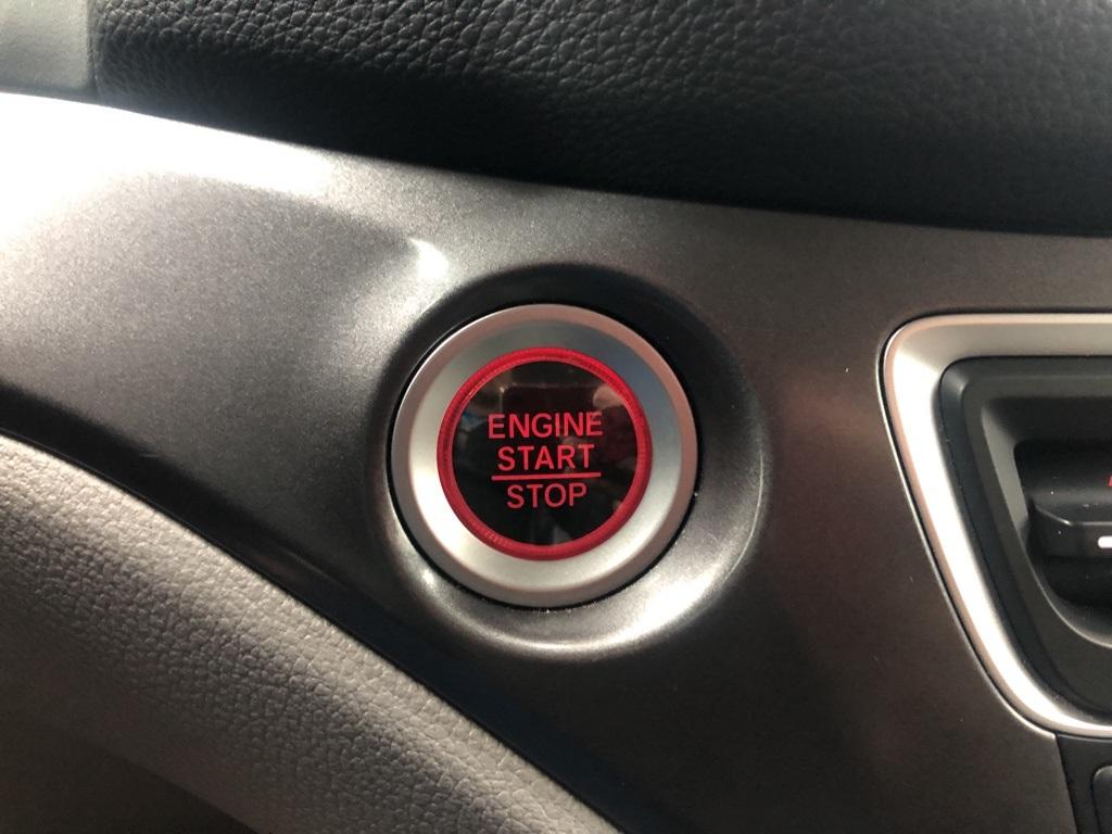 28451-honda-pilot-2017-yf6h5hjnw