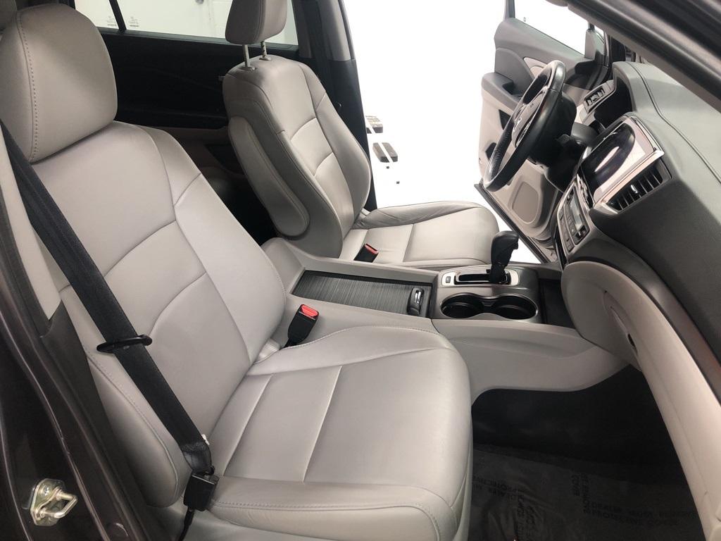 28454-honda-pilot-2017-yf6h5hjnw
