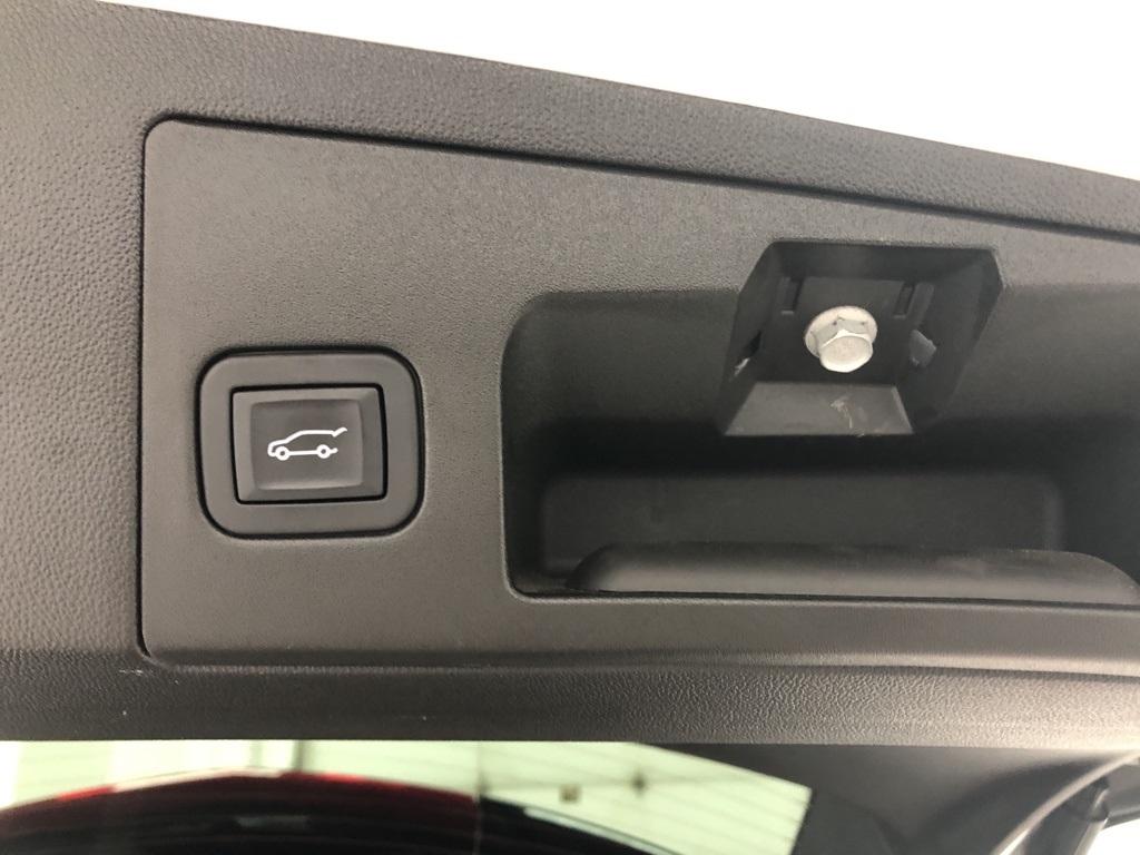 28474-cadillac-xt5-2017-6nk26