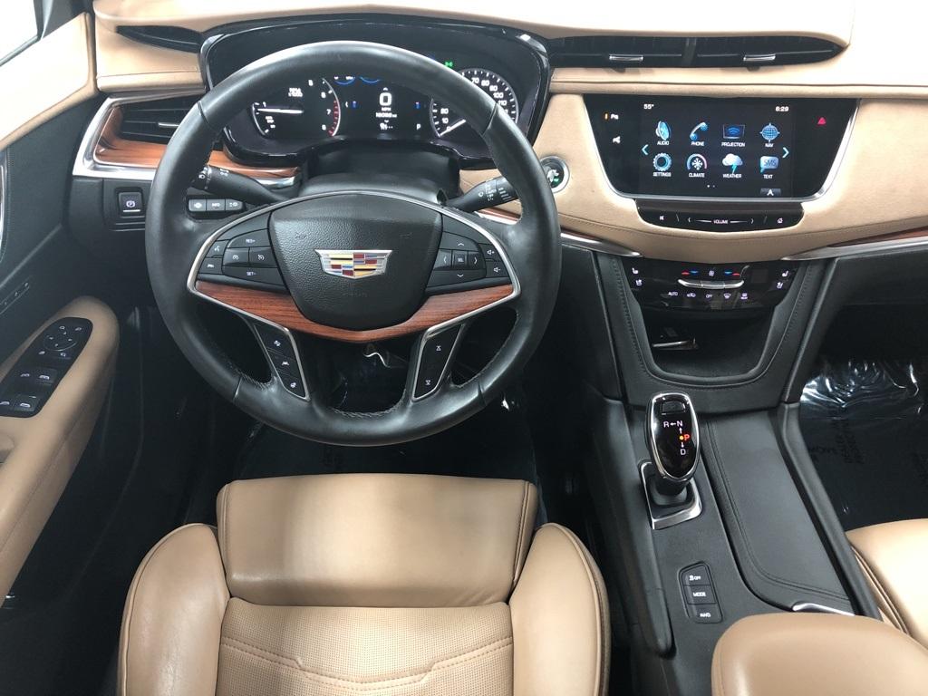 28481-cadillac-xt5-2017-6nk26