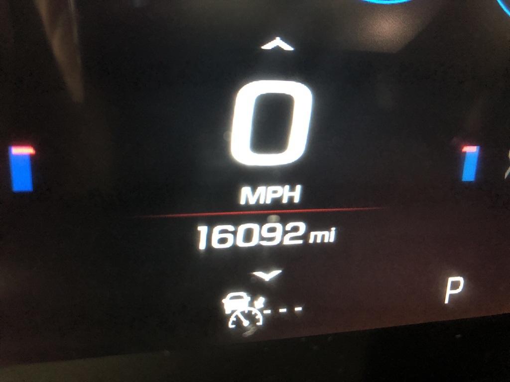 28484-cadillac-xt5-2017-6nk26