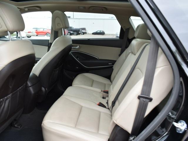 2850-hyundai-santafe-2017-j0422f65