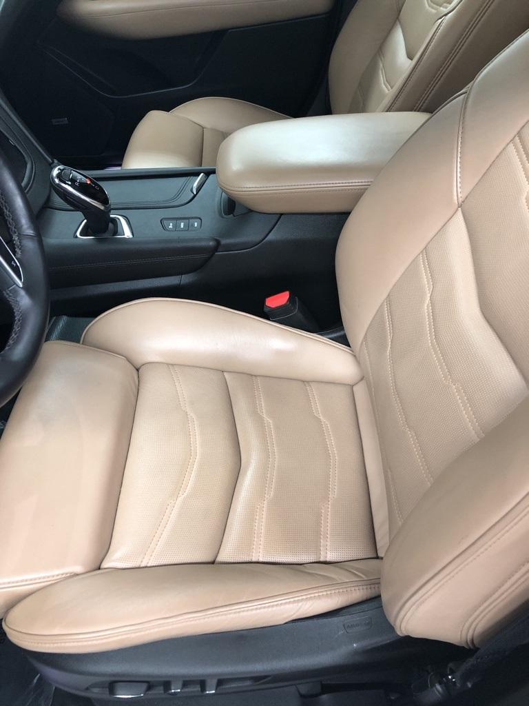 28505-cadillac-xt5-2017-6nk26
