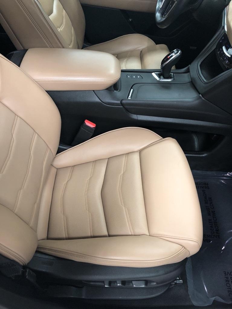 28506-cadillac-xt5-2017-6nk26
