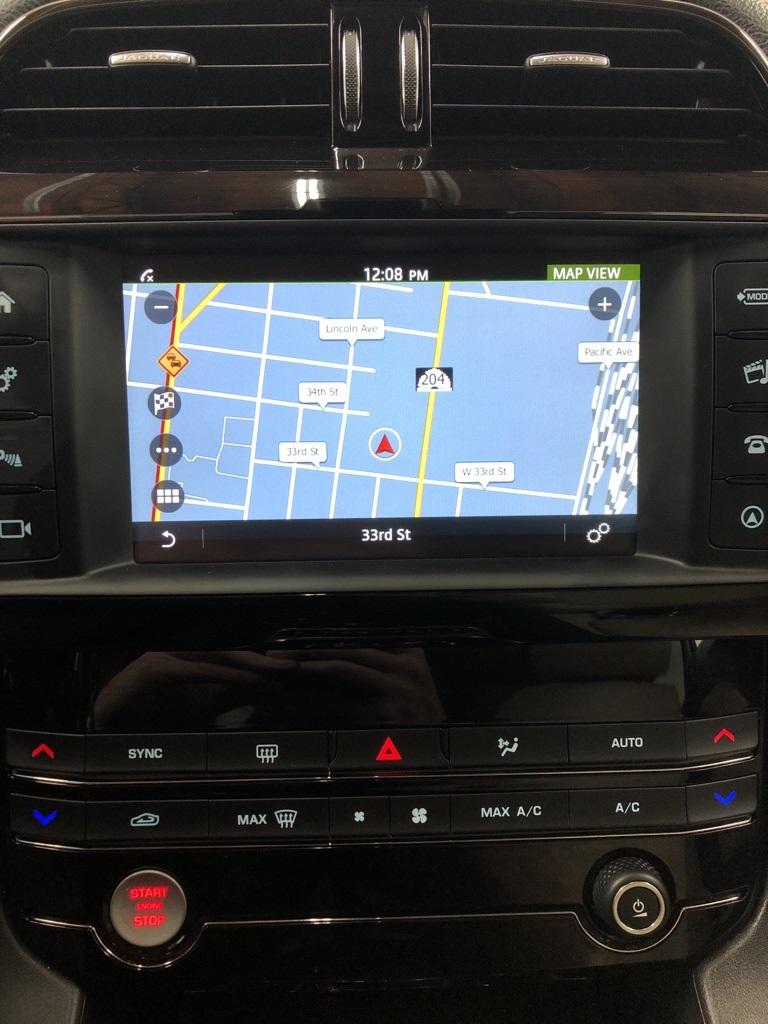 28572-jaguar-f-pace-2017-7315