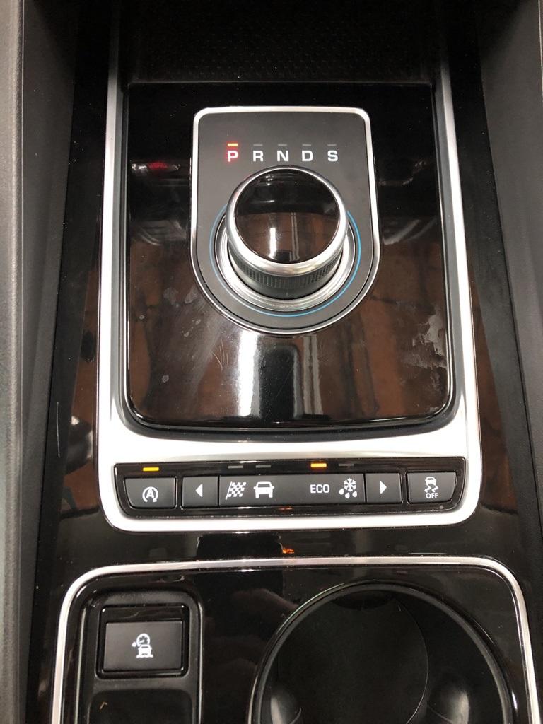 28576-jaguar-f-pace-2017-7315