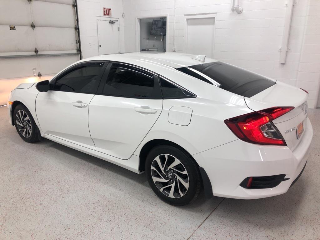 28599-honda-civic-2017-fc2f7hjw