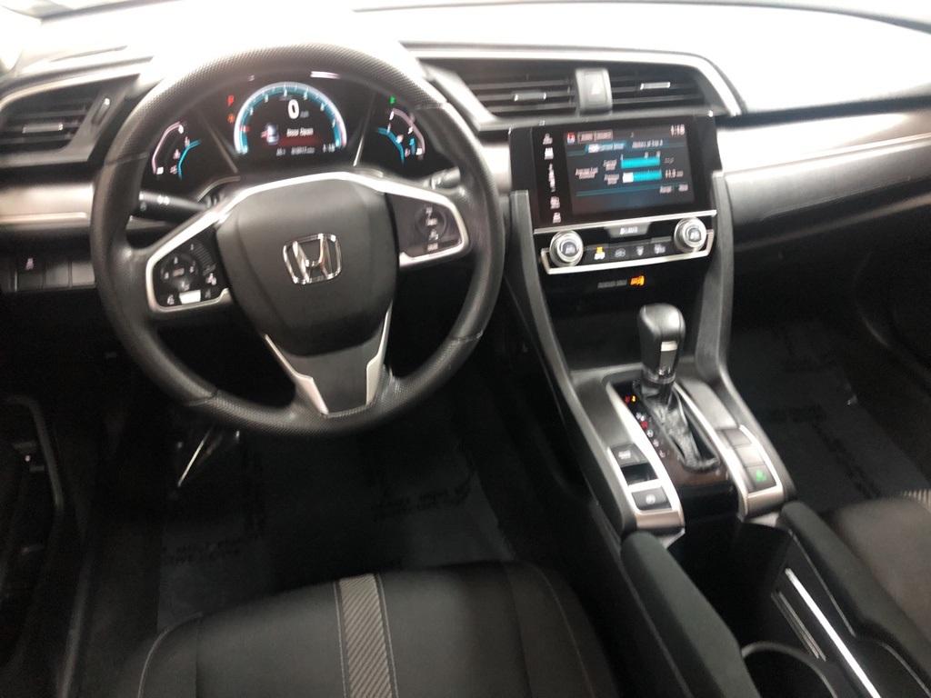 28604-honda-civic-2017-fc2f7hjw