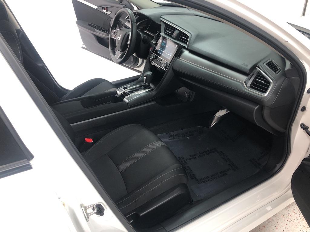 28618-honda-civic-2017-fc2f7hjw