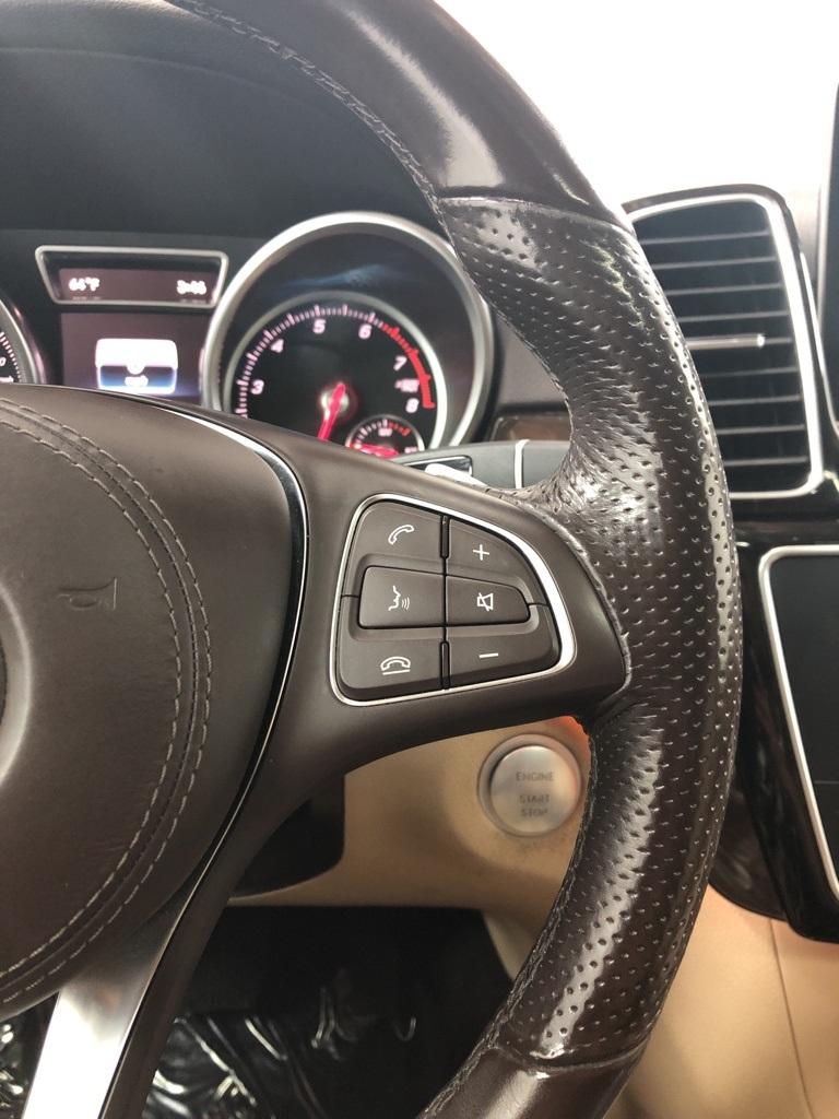 28646-mercedes-benz-gls-2017-gls450w4