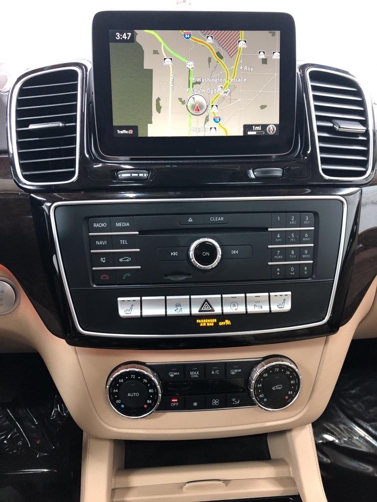 28649-mercedes-benz-gls-2017-gls450w4