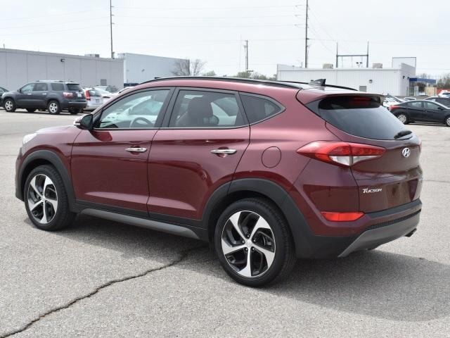 2867-hyundai-tucson-2016-84472a45