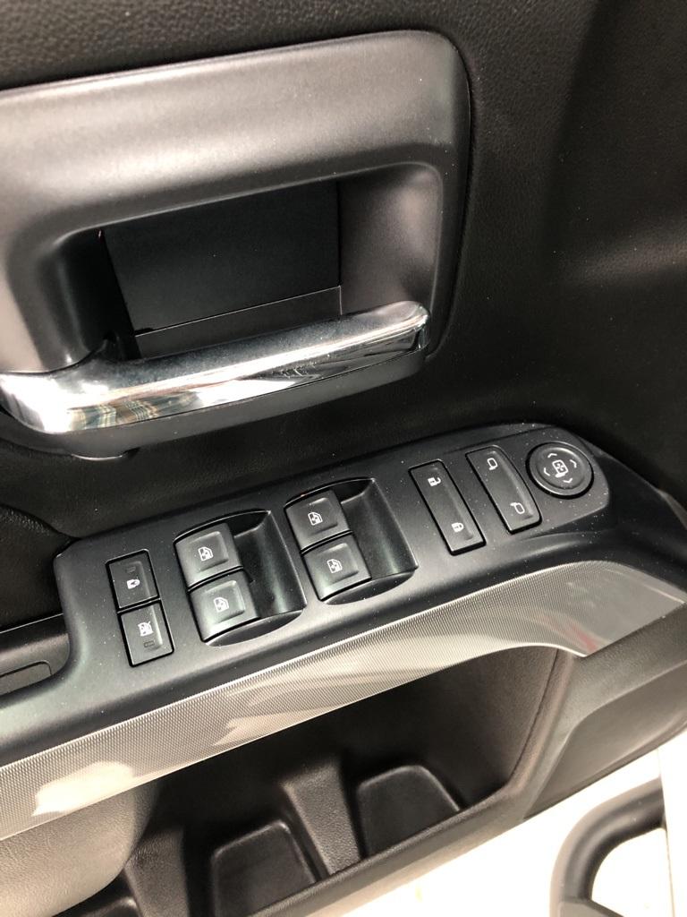 28744-chevrolet-silverado1500-2018-ck15543