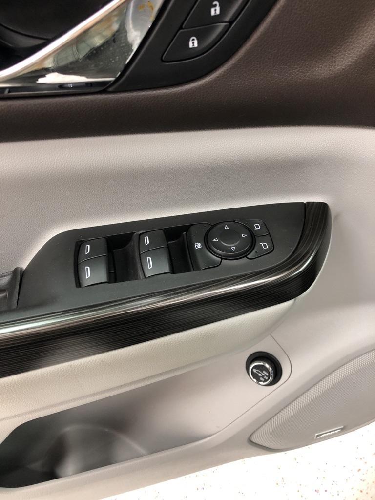 28820-gmc-acadia-2018-tnl26