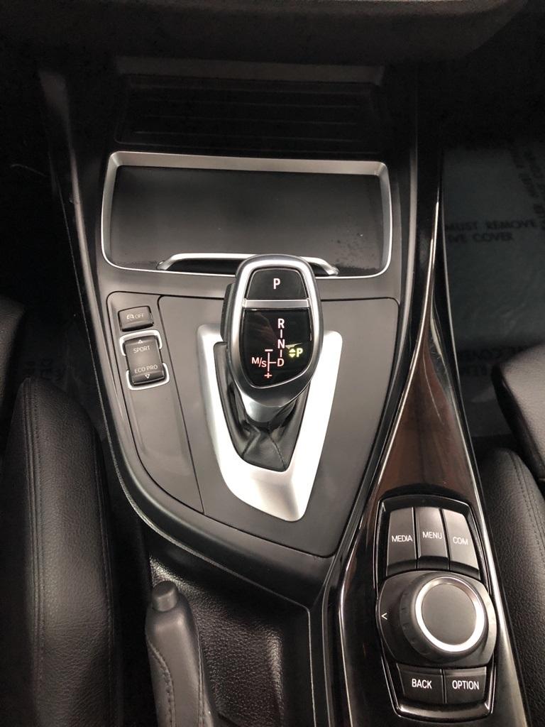 28899-bmw-2series-2018-182b