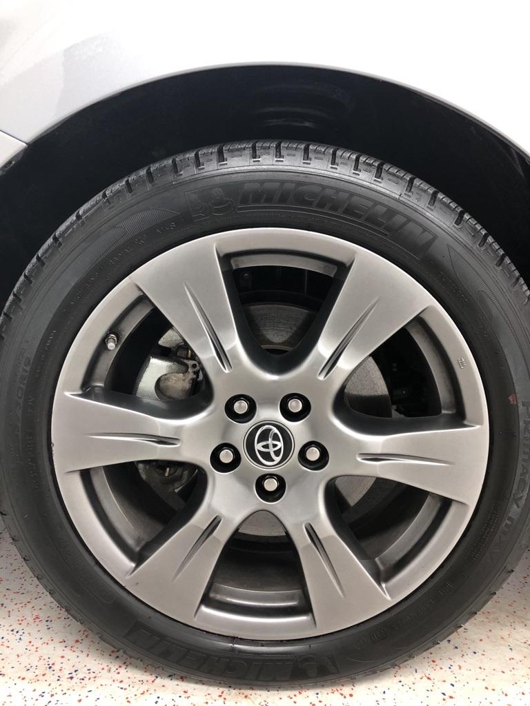 28948-toyota-sienna-2018-5328