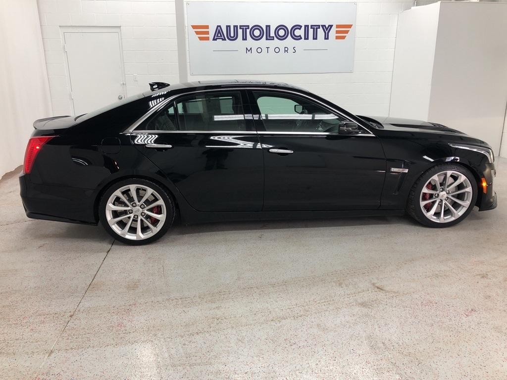 28957-cadillac-cts-v-2018-6aj69
